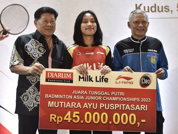 Juara Asia Junior, Mutiara Ayu Puspitasari Diguyur Bonus PB Djarum