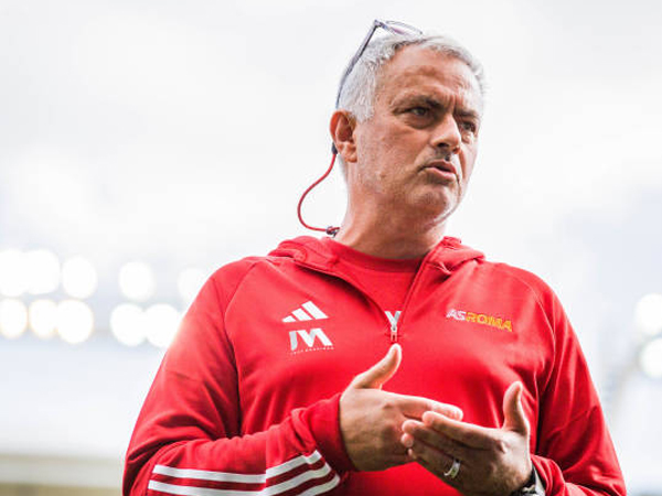 Tanpa Basa-basi, Jose Mourinho Langsung Tolak Klub Arab Saudi