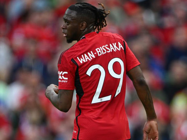 Bek sayap Manchester United, Aaron Wan-Bissaka.