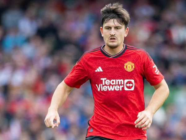 Bek Manchester United, Harry Maguire.