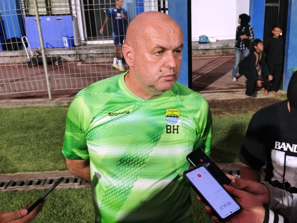 Pelatih Persib, Bojan Hodak