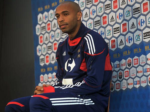 Thierry Henry Jadi Sosok yang Difavoritkan untuk Tangani Timnas Prancis U21