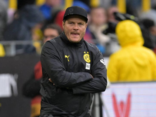 Pelatih Borussia Dortmund Edin Terzic