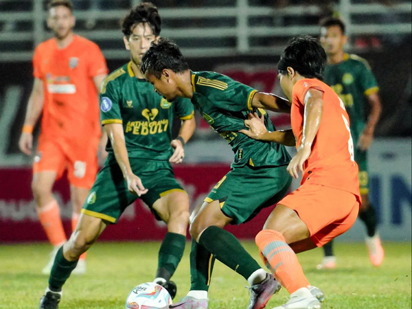Laga Borneo FC kontra Persikabo 1973