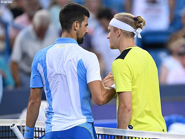 Alejandro Davidovich Fokina Cedera, Novak Djokovic Meluncur Ke Babak 16 Besar Di Cincinnati
