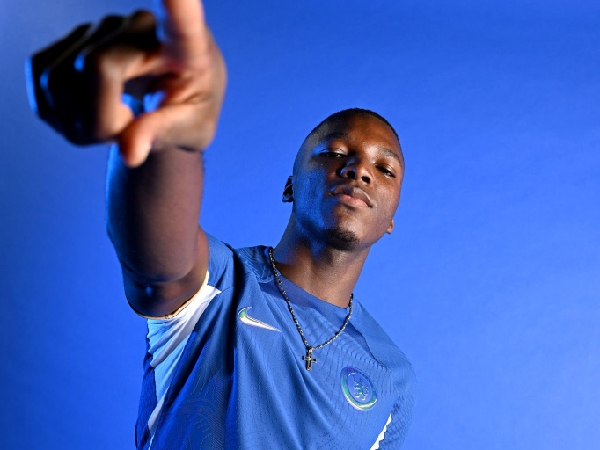 Moises Caicedo lebih memilih Chelsea daripada Liverpool