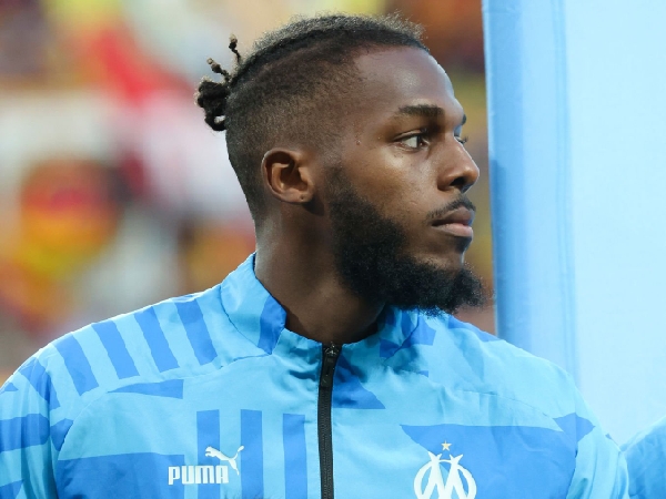 Bek Arsenal, Nuno Tavares, diincar oleh Aston Villa