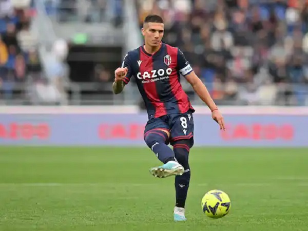 Tolak Proposal Bologna, Nico Dominguez Menuju Nottingham Forest