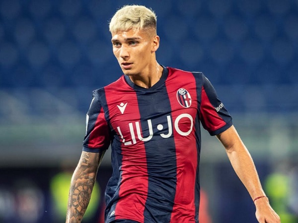 Milan Kembali Bidik Nico Dominguez Sebagai Pengganti Krunic