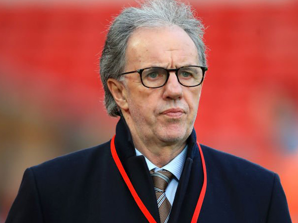 Eks pemain West Ham United, Mark Lawrenson.