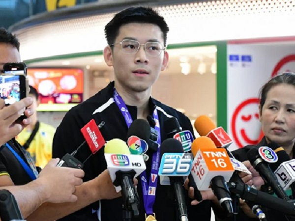 Juara Dunia Kunlavut Vitidsarn Disambut Bak Pahlawan di Kampung Halaman