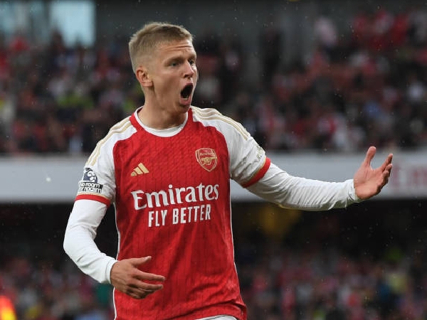 Bek Arsenal, Oleksandr Zinchenko