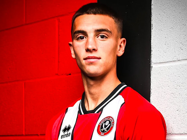 Sheffield United Resmi Datangkan Luke Thomas dari Leicester City