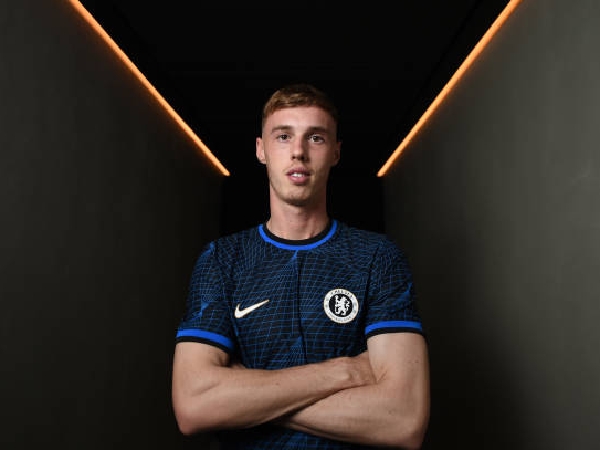 Chelsea mendatangkan Cole Palmer dari Manchester City