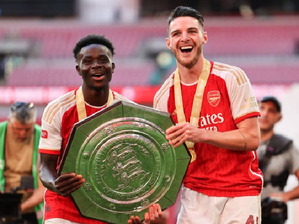 Bukayo Saka dan Declan Rice