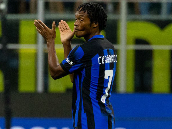 Bek sayap Inter, Juan Cuadrado.
