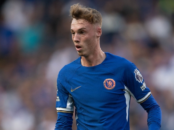 Cole Palmer bergabung dengan Chelsea dari Manchester City