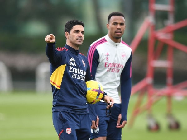 Mikel Arteta dan Gabriel Magalhaes