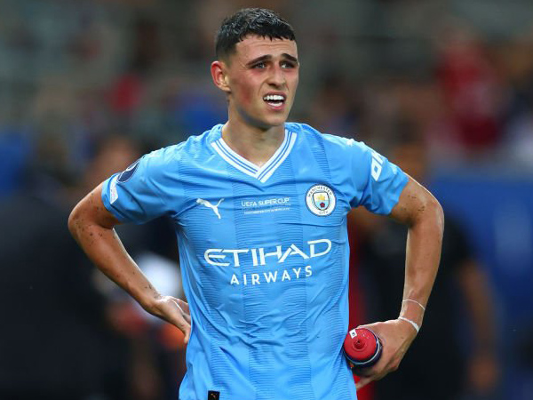 Gelandang Man City, Phil Foden.