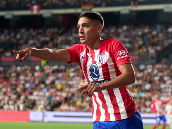 Aston Villa Tertarik Datangkan Bek Atletico Madrid, Nahuel Molina