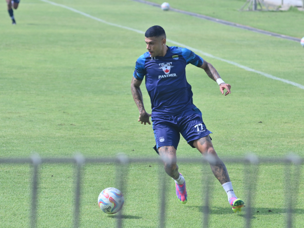 Winger Persib, Ciro Alves
