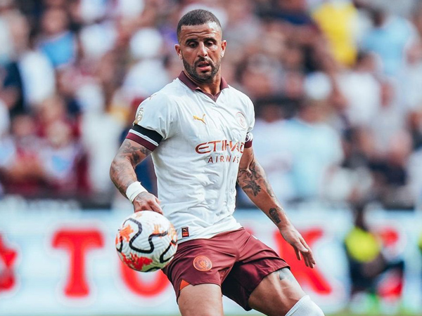 Bek sayap Man City, Kyle Walker.