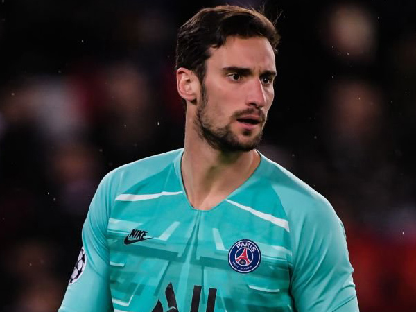Kiper PSG, Sergio Rico.