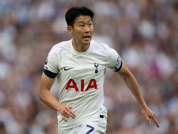 Son Heung-min siap memimpin Tottenham melawan Arsenal