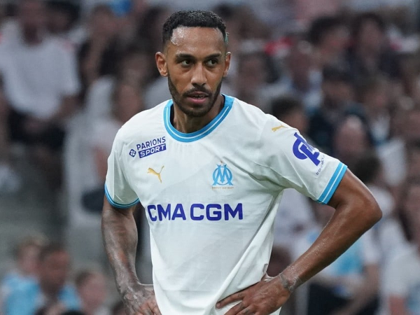 Penyerang Marseille Pierre-Emerick Aubameyang