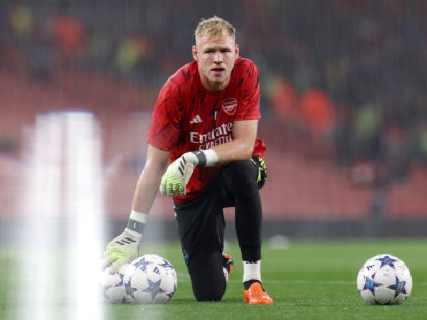 Aaron Ramsdale tampaknya akan digusur oleh David Raya