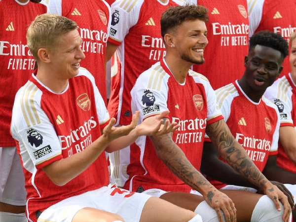 Dua bek Arsenal, Oleksandr Zinchenko dan Ben White