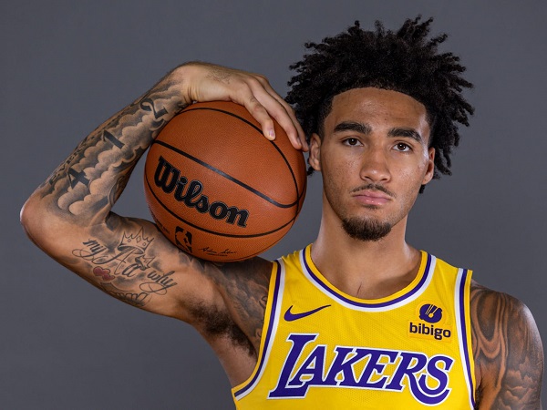 Jalen Hood-Schifino senang bisa jalin relasi dengan LeBron James.
