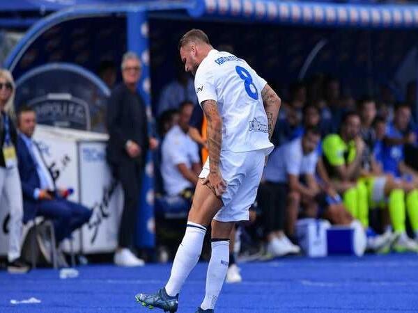 Marko Arnautovic dipastikan mengalami cedera serius, usai ditarik keluar pada laga Empoli vs Inter Milan akhir pekan kemarin (24/9) / via Getty Images