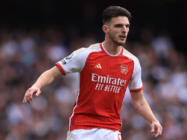 Declan Rice tidak dapat menyelesaikan laga Arsenal melawan Tottenham