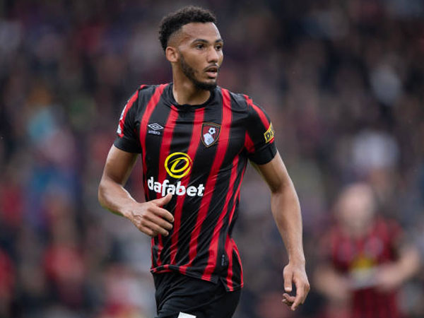 Alami Cedera, Lloyd Kelly Absen Bela Bournemouth Hingga Jeda Internasional