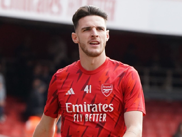 Gelandang Arsenal, Declan Rice, mengalami masalah punggung