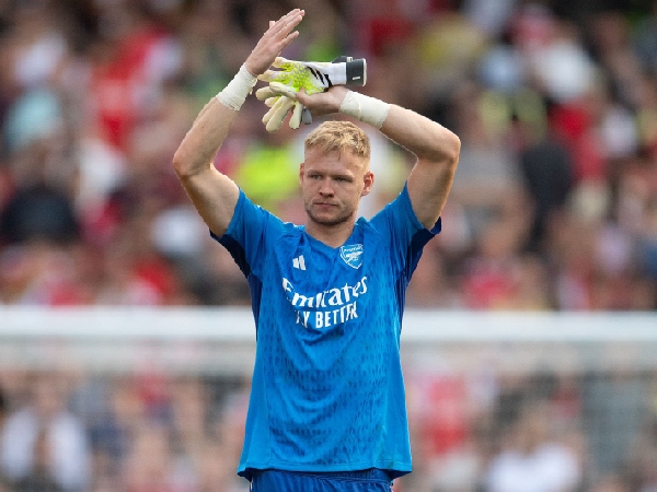 Aaron Ramsdale harus duduk di bangku cadangan dalam tiga pertandingan terakhir Arsenal