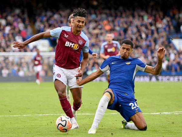 Ollie Watkins Merasa Aston Villa Tidak Bermain Baik Saat Kalahkan Chelsea