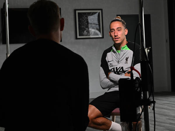 Perpanjang Kontrak di Liverpool, Kostas Tsimikas Incar Lebih Banyak Trofi