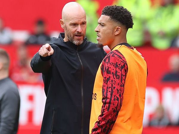 Erik ten Hag dan Jadon Sancho.