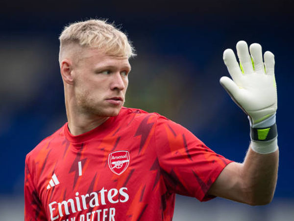 Jadi Cadangan David Raya, Aaron Ramsdale Diyakini Akan Cari Klub Baru