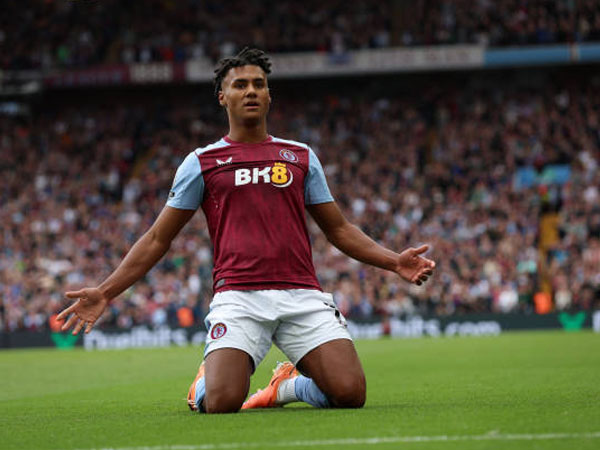 Cetak Hattrick ke Gawang Brighton, Ollie Watkins: Ini Bukan yang Terakhir