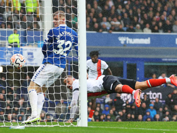 Hasil Pertandingan Premier League: Everton 1-2 Luton Town