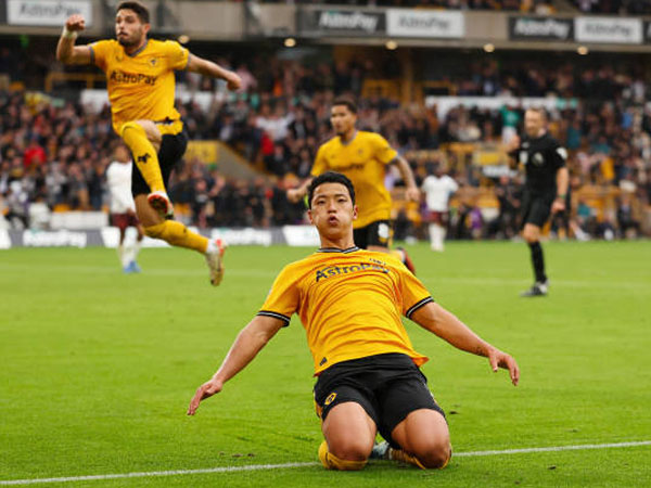 Hasil Pertandingan Premier League: Wolves 2-1 Manchester City