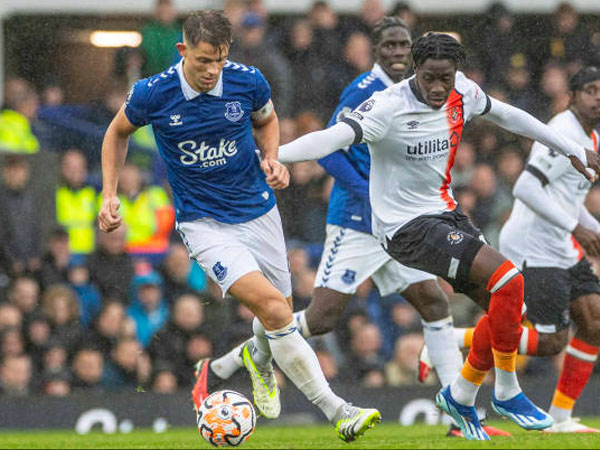 Statistik Menarik Setelah Luton Town Menang 2-1 Atas Everton