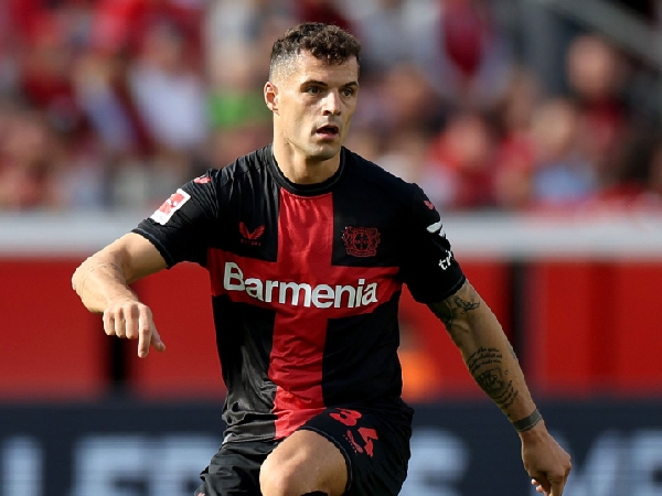 Gelandang Bayer Leverkusen, Granit Xhaka