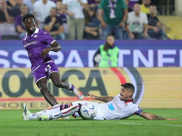 Fiorentina, Cagliari
