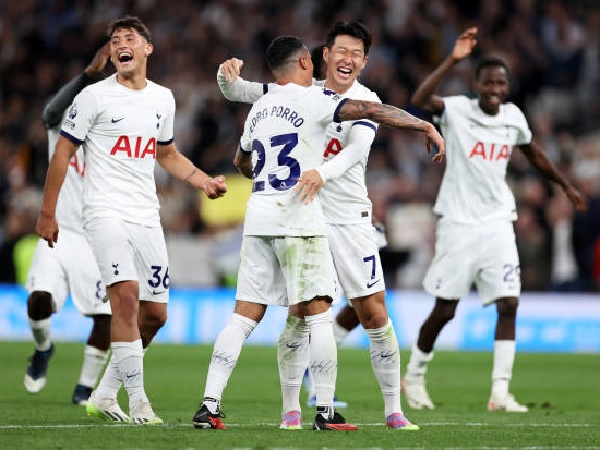 Tottenham bertengger di posisi kedua klasemen Premier League