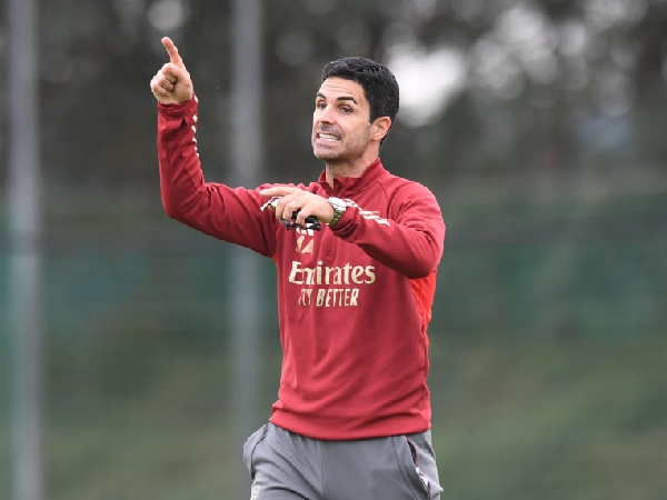 Mikel Arteta mengomentari kecurangan VAR pada Liverpool