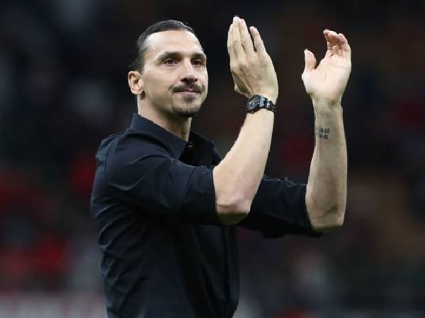 Zlatan Ibrahimovic pernah dilirik oleh Arsenal